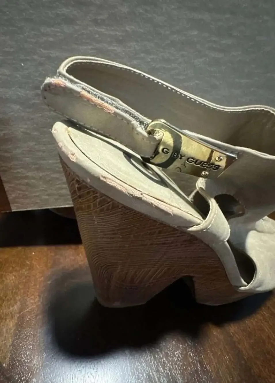 G by GUESS Taupe Platform Wedge Sandals Women's 10M Zip Front Peep Toe